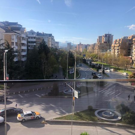Porta Leks Apartment, Self Check-In, Own Parking Skopie Exterior foto