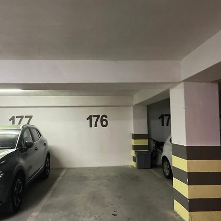 Porta Leks Apartment, Self Check-In, Own Parking Skopie Exterior foto