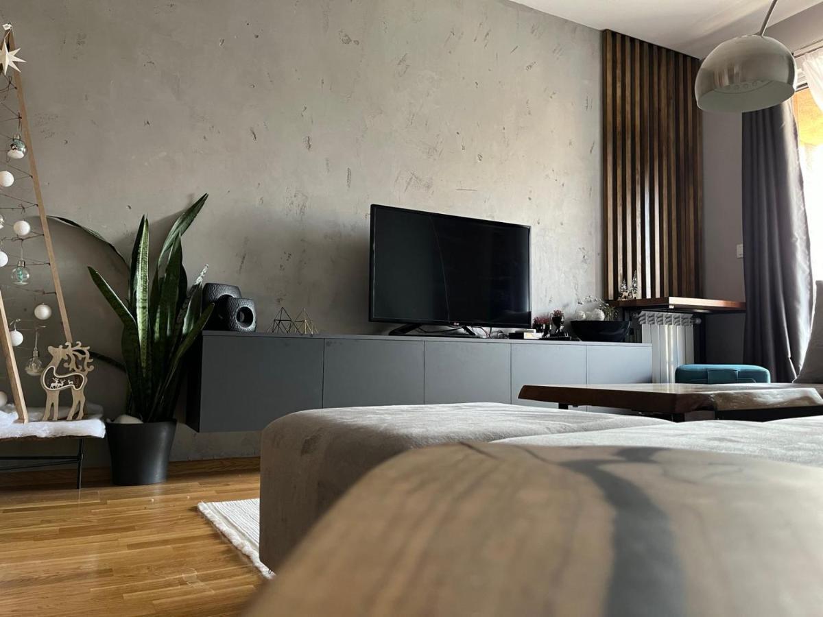 Porta Leks Apartment, Self Check-In, Own Parking Skopie Exterior foto