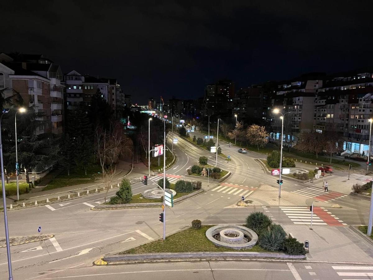 Porta Leks Apartment, Self Check-In, Own Parking Skopie Exterior foto