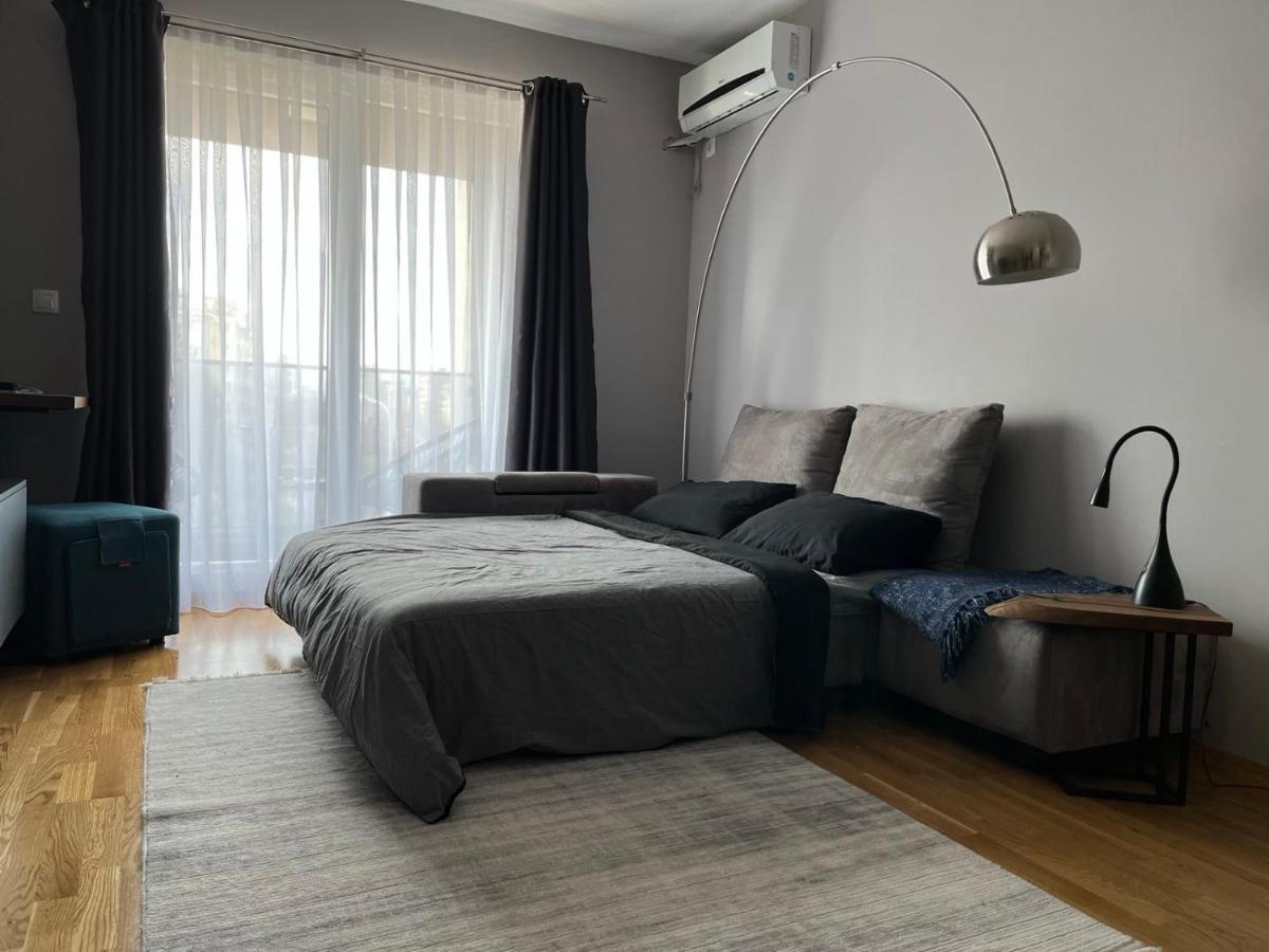 Porta Leks Apartment, Self Check-In, Own Parking Skopie Exterior foto