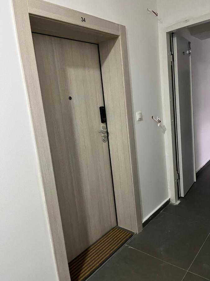 Porta Leks Apartment, Self Check-In, Own Parking Skopie Exterior foto