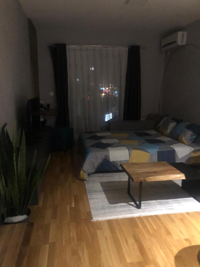Porta Leks Apartment, Self Check-In, Own Parking Skopie Exterior foto